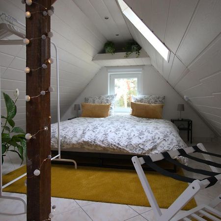 グリースハイムIdyllisches Wohnen In Gruener Oaseアパートメント エクステリア 写真